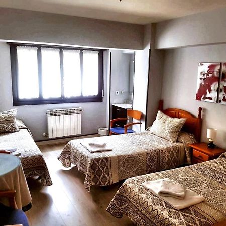 Hostal El Pesquero Бургос Экстерьер фото
