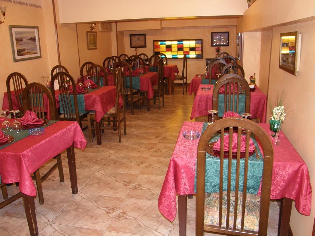 Hostal El Pesquero Бургос Экстерьер фото